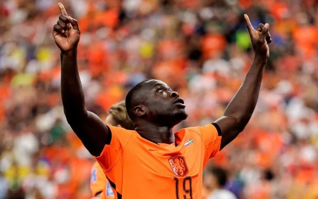 Holanda desencanta e atropela suécia por 5 a 1 com