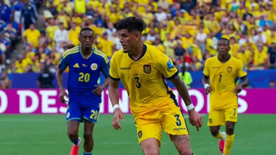 Curaçao choca o mundo! Goleiro eloy room vira herói em