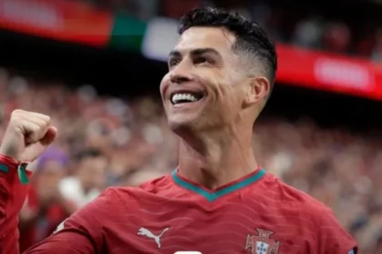 Copa do mundo: cr7 e harry kane em campo por
