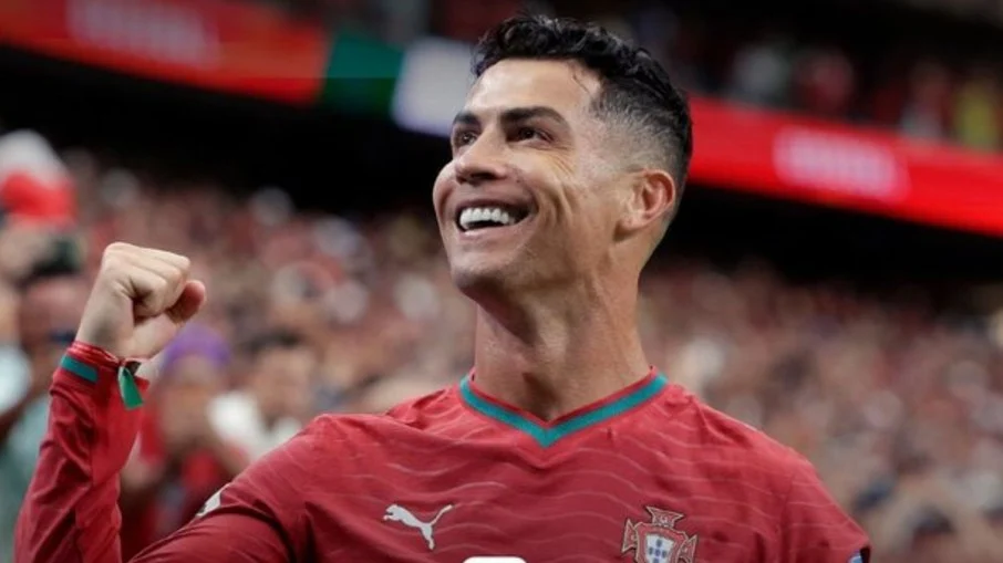 Copa do mundo: cr7 e harry kane em campo por