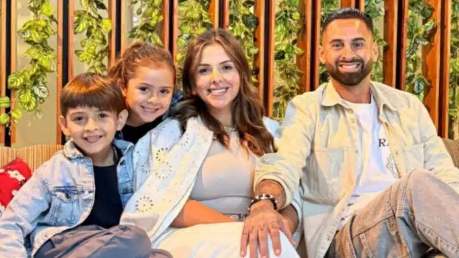 Luto profundo: esposa e filhos do jogador lucas trejo são
