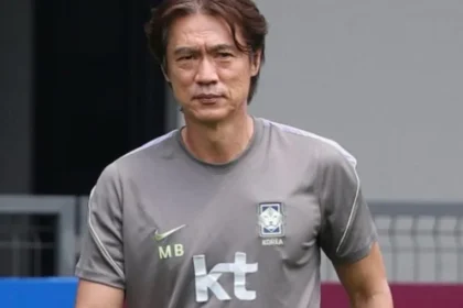 Após fracasso na copa do mundo, técnico da coreia do