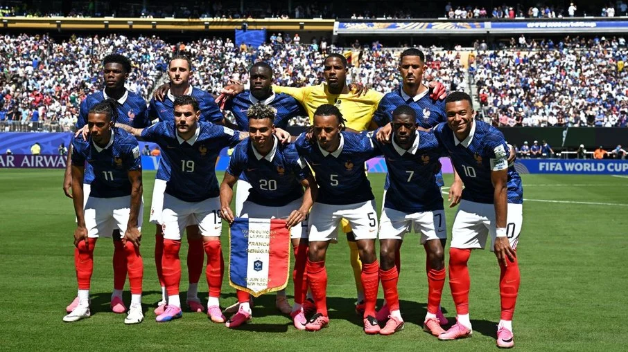 Mbappé e dembélé em destaque: cenários de gols e domínio