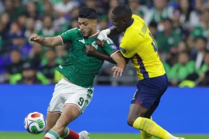 México quebra maldição histórica contra equador e avança às oitavas