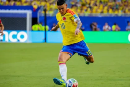 James rodríguez bate recorde de jogos e lidera colômbia invicta: