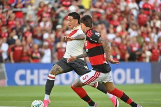 Flamengo recria emoções da final de 2019 em empate eletrizante