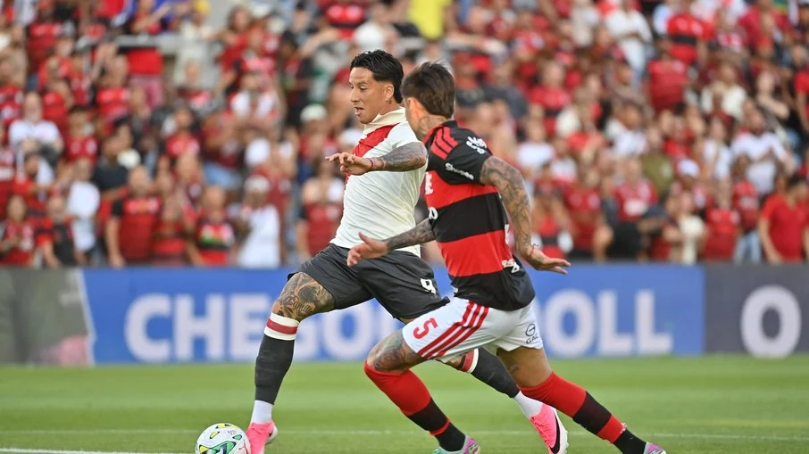 Flamengo recria emoções da final de 2019 em empate eletrizante
