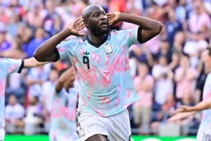Bélgica debocha de donald trump após goleada nos eua e