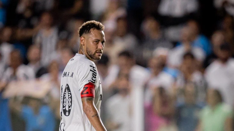 Santos aguarda neymar: futuro do craque incerto após aposentadoria da