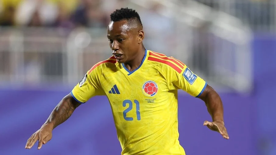 Ex grêmio jaminton campaz vira vilão da colômbia na copa do
