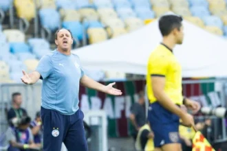 Ceni explode: ‘viemos ser otários no maracanã’, dispara técnico do