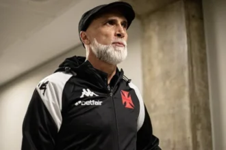 Pedro emanuel chega ao vasco com peso da história: entenda