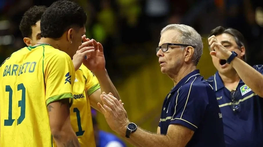 Brasil faz clássico crucial contra os eua pela liga das