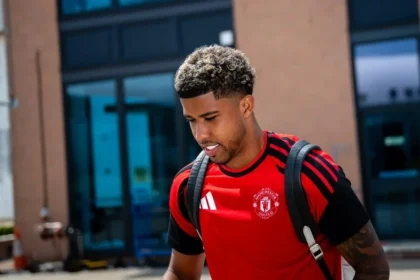 Manchester united inicia pré temporada 2026/27 contra wrexham: onde assistir, estreias