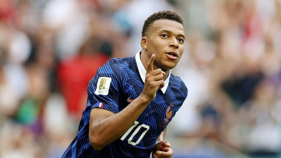 Mbappé quebra recordes históricos de gols na copa do mundo
