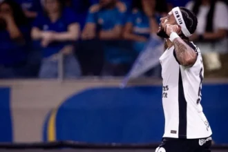 Com três transfer bans da fifa, corinthians acelera renovação de