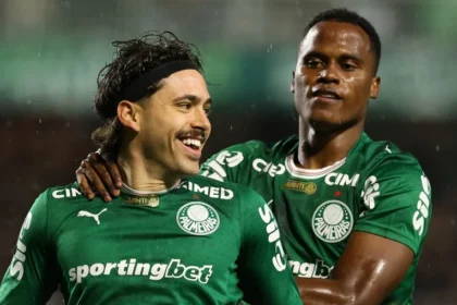 Maurício brilha com dois gols na vitória do palmeiras sobre