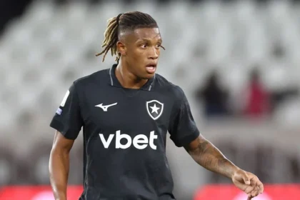 Danilo atinge limite de jogos no brasileirão, palmeiras desiste de