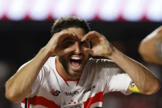 São paulo arranca empate contra flamengo no maracanã e impulsiona