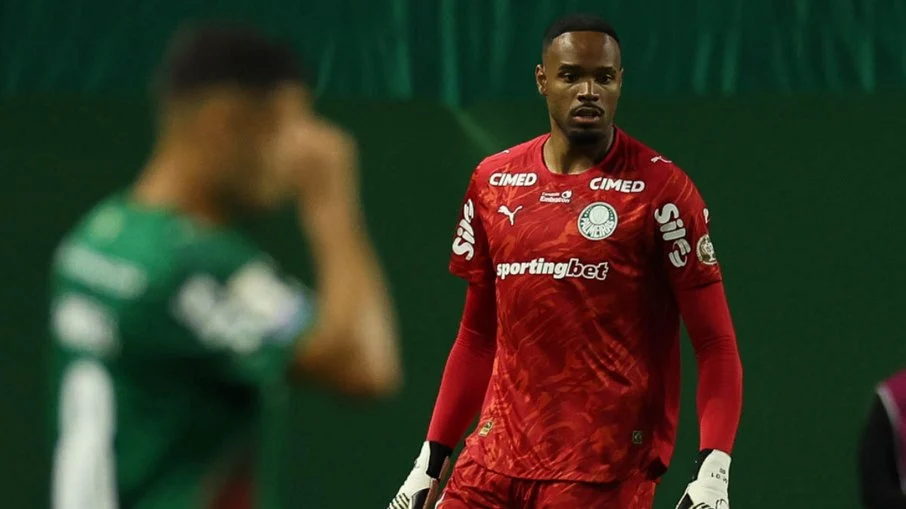 Falha inacreditável de carlos miguel custa derrota ao palmeiras contra
