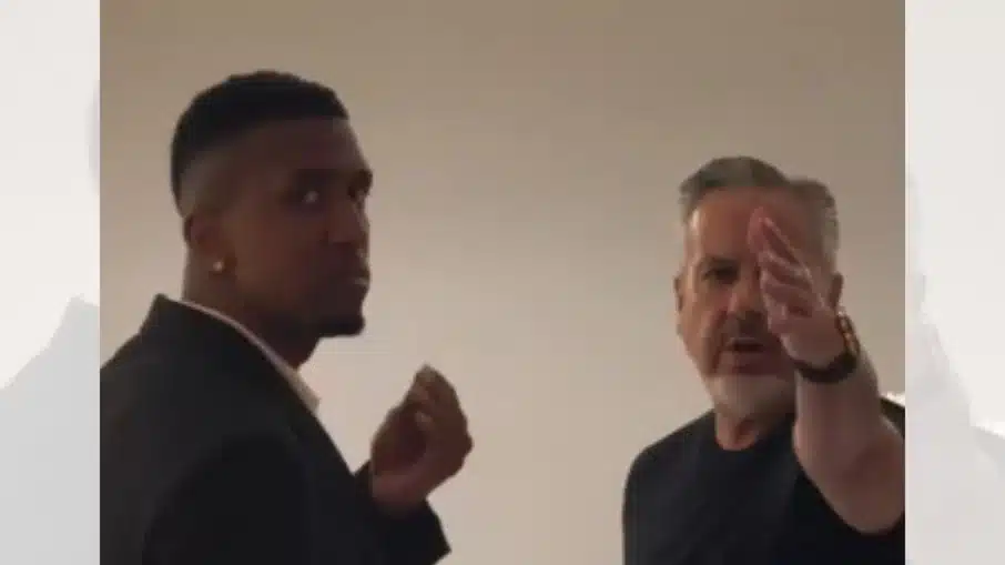 Diretor do flamengo é flagrado em reunião secreta com agente
