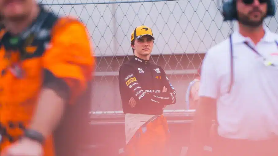 A fúria de piastri contra sainz na hungria: o ‘lance