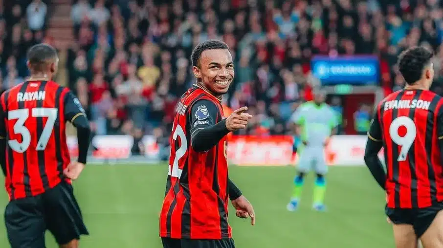 Barcelona sofre recusas por ‘plano b’ e mantém julián álvarez