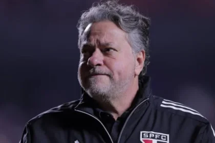 Julio casares renuncia ao conselho do são paulo e solicita
