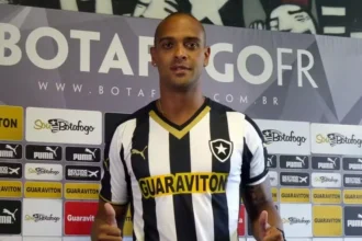 Tragédia no rio: ex atacante tássio, com passagem pelo botafogo, morre