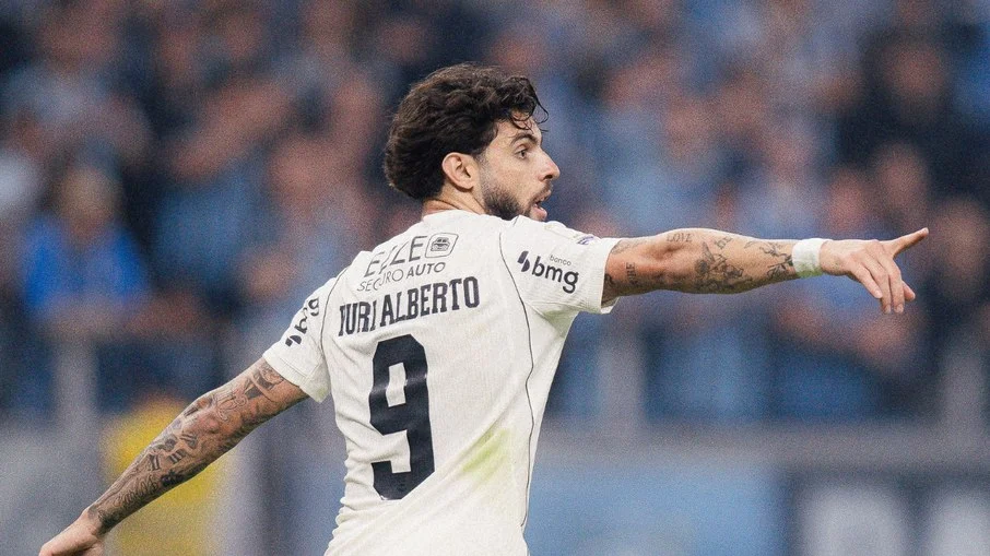 Corinthians tropeça em empate sem gols contra athletico pr e perde