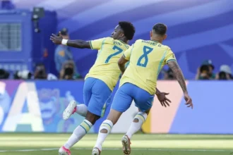 Arsenal acerta compra milionária de bruno guimarães, titular da seleção