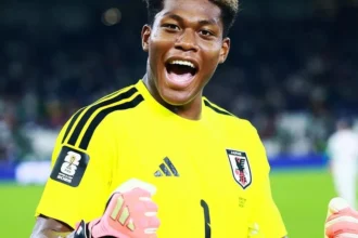 Psg acelera por goleiro japonês zion suzuki, destaque da copa,