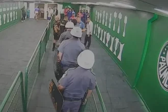 Tensão pós jogo na copa do brasil: polícia intervém no vestiário
