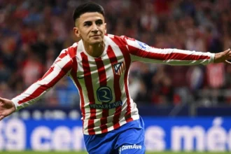River plate ultrapassa flamengo em negociação por thiago almada; família