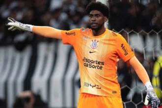 Escândalo na copa do brasil: goleiro hugo souza do corinthians