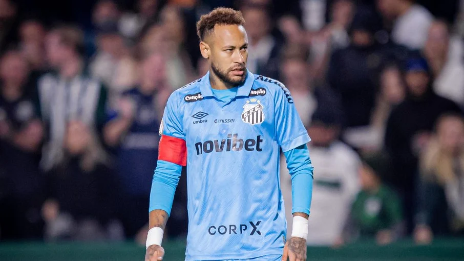 Neymar ignora provocações, brilha com assistência e garante classificação do
