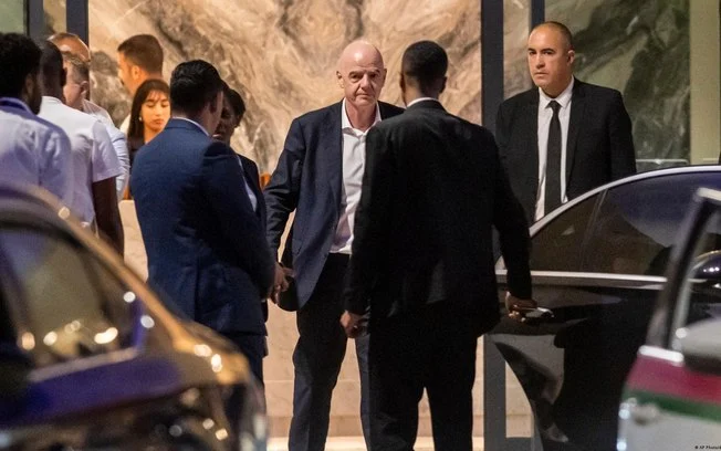 Gianni infantino: a ascensão ao poder máximo da fifa, conquistas