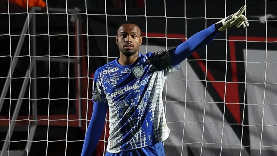 Carlos miguel provoca corinthians após eliminação na copa do brasil: