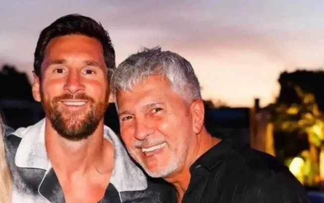 Federação argentina presta homenagem e envia apoio a lionel messi
