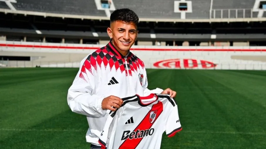 Thiago almada se declara ao river plate e os bastidores