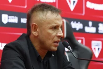Executivo do são paulo, rafinha é denunciado pelo stjd após