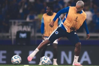 Ancelotti manda observadores: veja os jogadores de cruzeiro e flamengo
