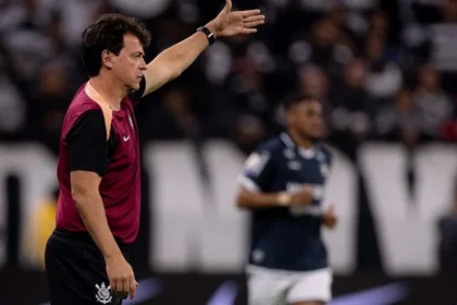 Corinthians põe à prova invencibilidade histórica na argentina contra rosario