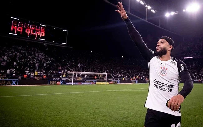 Corinthians sob pressão máxima: diretoria reavalia retorno de memphis depay