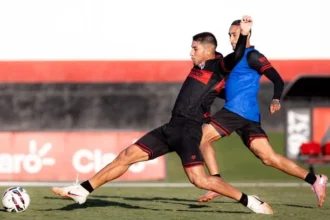 Atlético go x vila nova: clássico goiano decide vaga no g6