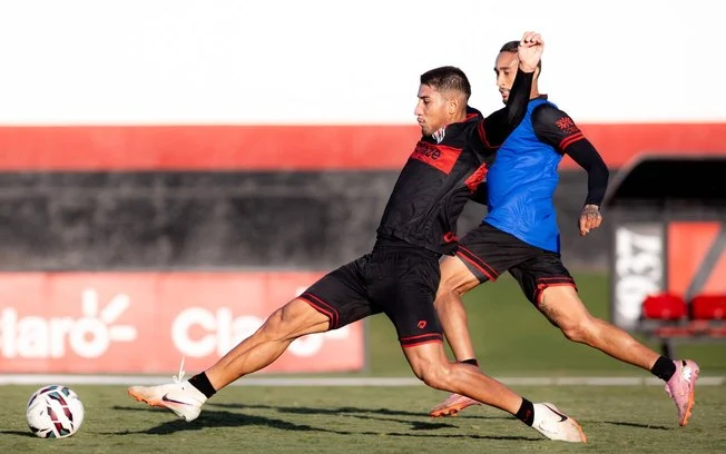 Atlético go x vila nova: clássico goiano decide vaga no g6