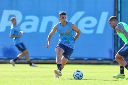Grêmio afasta monsalve dos treinos e meia colombiano pode deixar