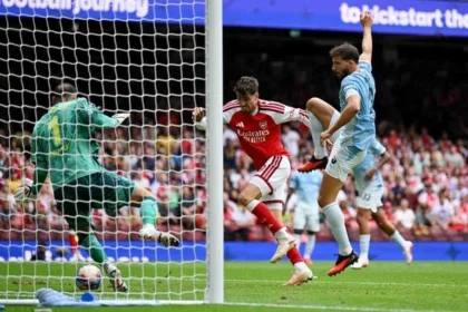 Arsenal goleia manchester city por 3 a 0 e choca