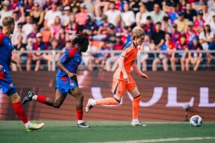 Barcelona goleia basel por 5 a 2 em amistoso de