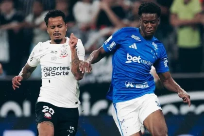 Diniz reage a críticas pós derrota, revela expectativa com depay e